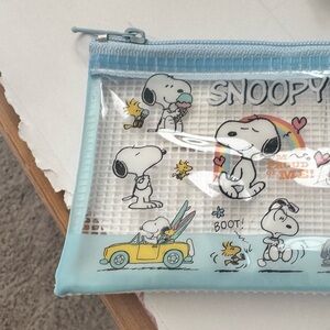 NWT Snoopy different color coin bag